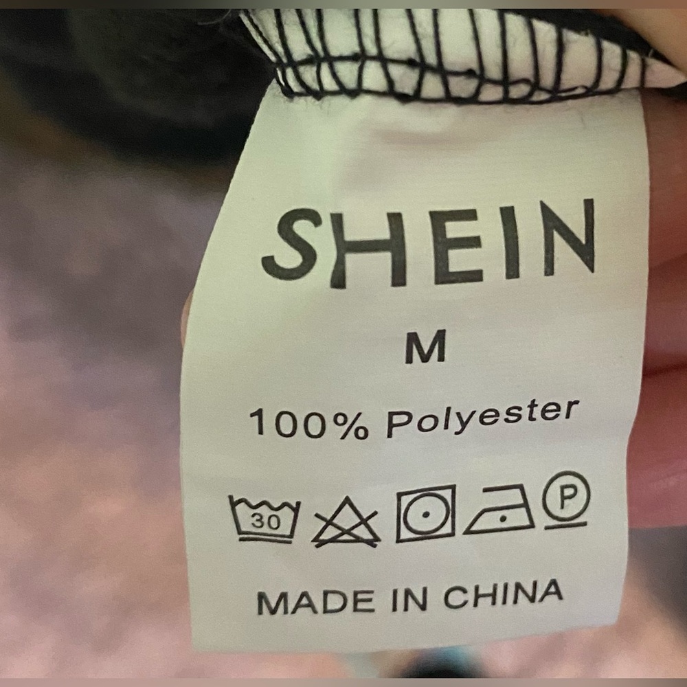 NWOT. My dog is my boo sweatshirt - Picture 4 of 5